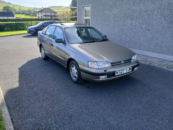 Toyota Carina - Main image