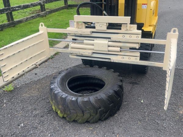 Forklift clamp and Hyster forklifts - Main image