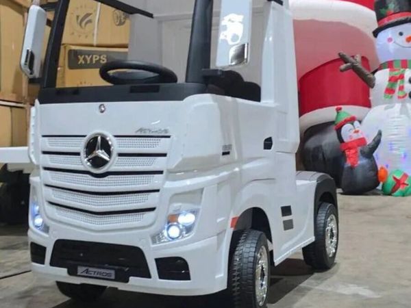 Kids toys Mercedes Actros Truck brand new - Main image