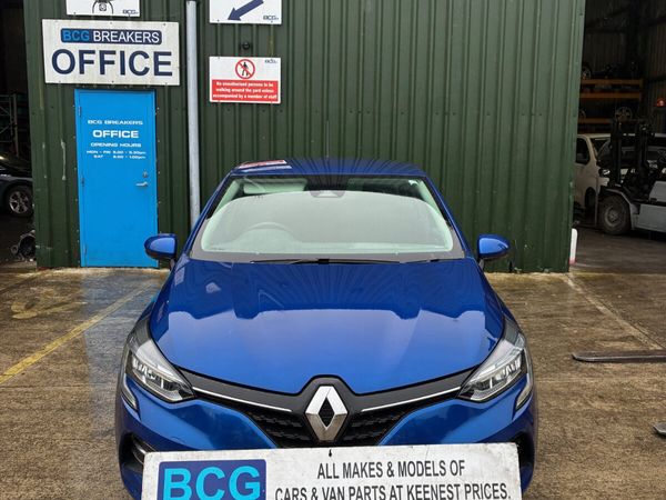 2023 renault clio parts breaking - Main image