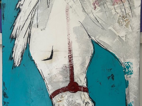 Horse head painting very large. - Main image