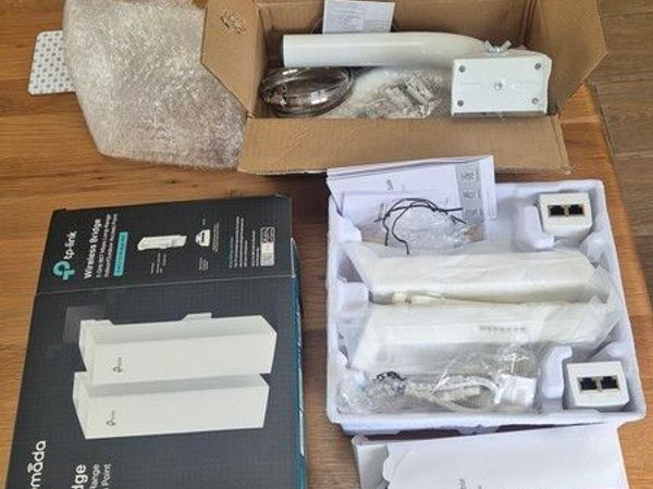 TP-Link Omada EAP215 Bridge Kit and accessories - Main image