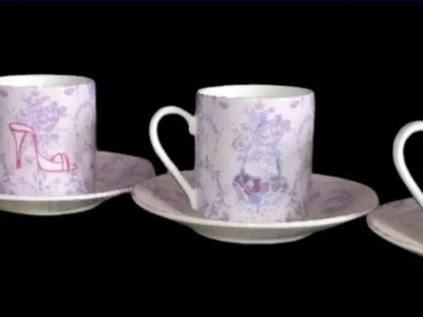 Pristine Vintage-Style Espresso Cup & Saucers (4) - Main image