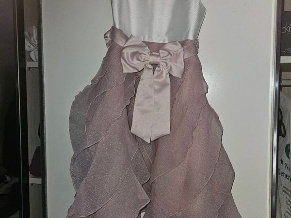 dresses - Main image