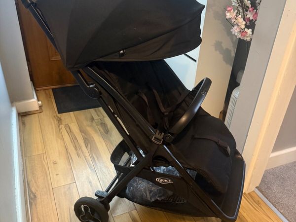 Graco Miravi Compact Stroller Black - Main image