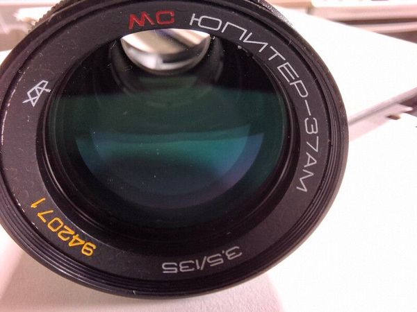 Vintage Soviet MC Jupiter-37AM 3.5/135mm camera lens - Main image