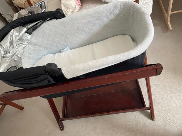 Bassinet and custom frame Uppababy / day bed - Main image