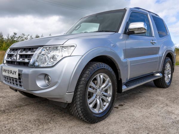 2012 Mitsubishi Shogun 4WORK Warrior DI-D SW Auto - Main image