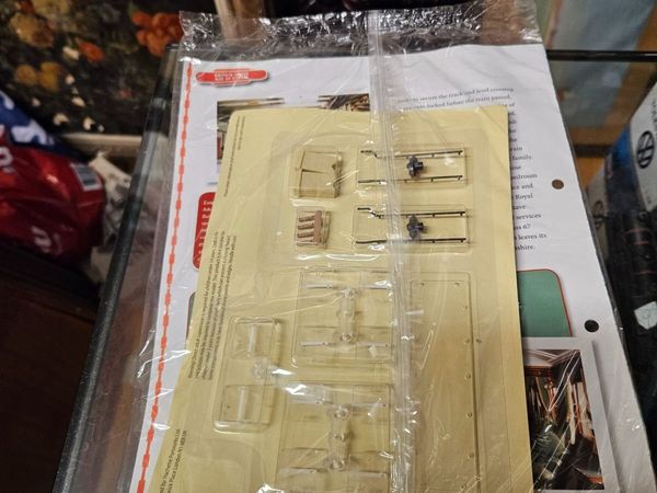 Hornby OO Gauge Accessories - Main image