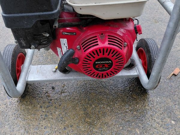 Pramac E5000  generator - Main image
