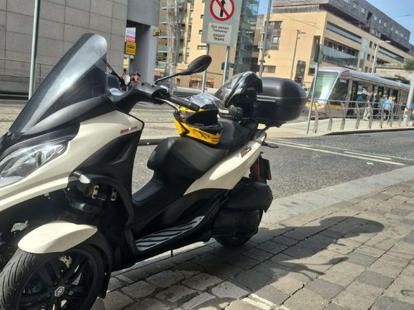 Piaggio mp3 300 2020 - Main image