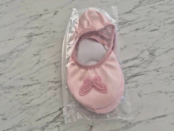 Ballet shoes - Main image