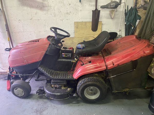 Ride on mower - Main image