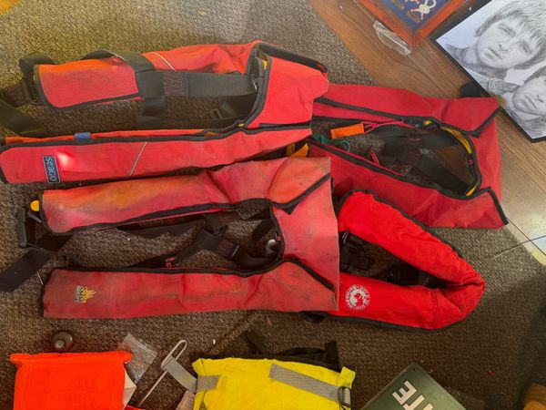 Lifejackets for boating - Main image