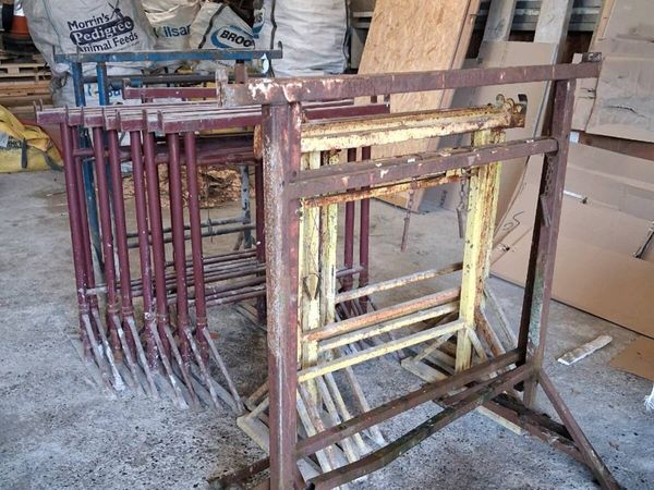 Builders tressels - Main image