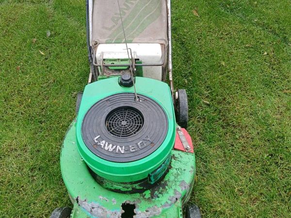 Lawn boy vintage mower - Main image