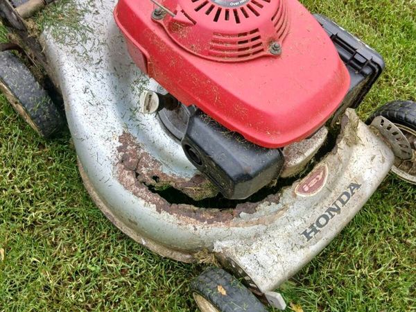 Honda izzy lawnmower - Main image