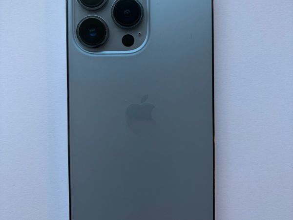 iPhone 13 Pro 128GB - 92% Battery - Like New - Main image