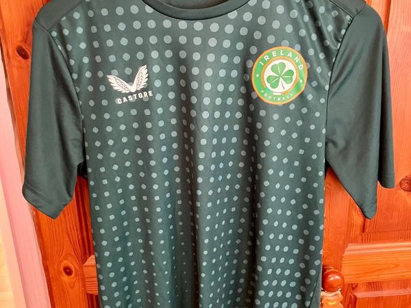 Castore FAI training gear for sale. - Main image