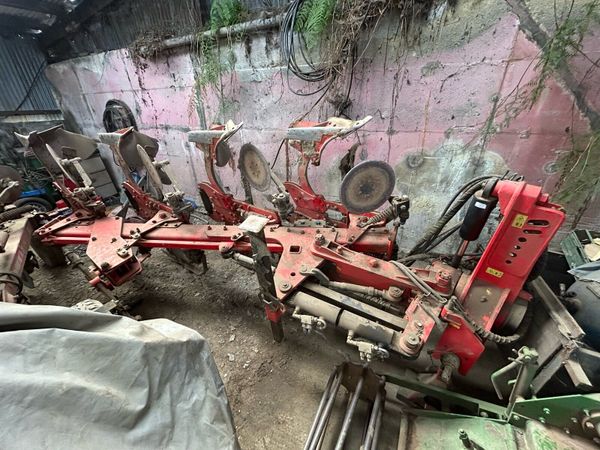 Akpil plough - Main image