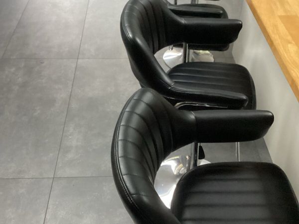 Islands Swivel Chairs - Main image