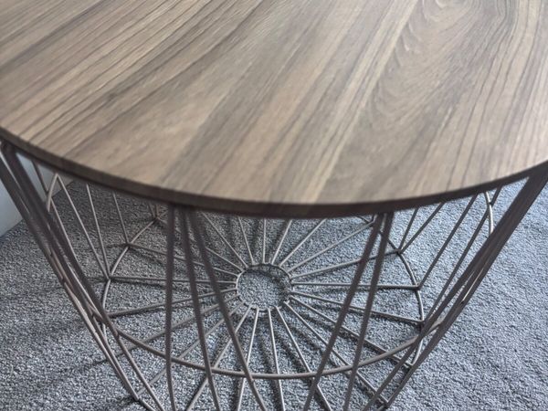 2 Nesting tables - Main image