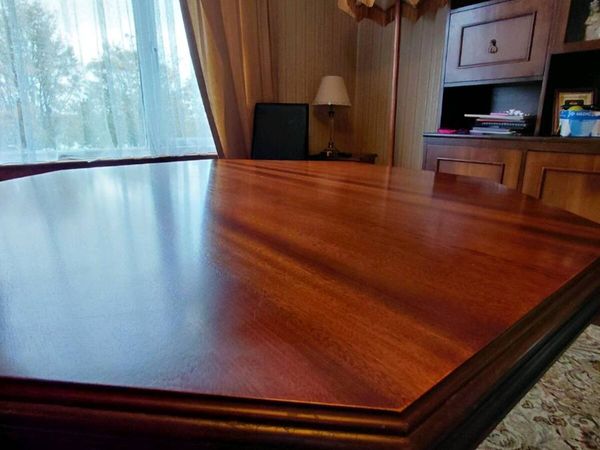 Table - Superb condition - Main image