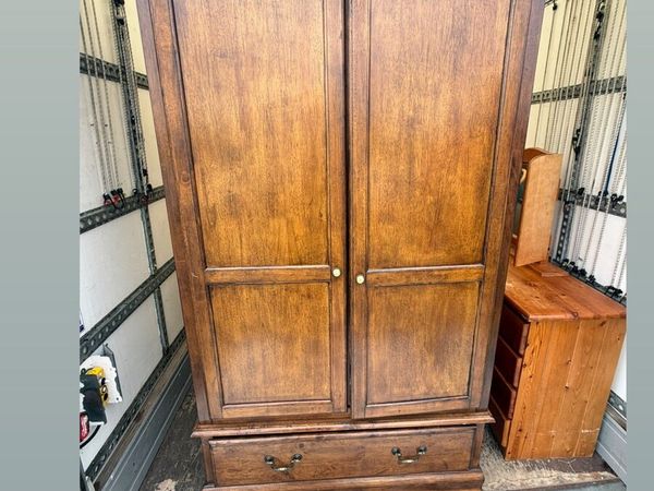 solid wooden wardrobe - Main image