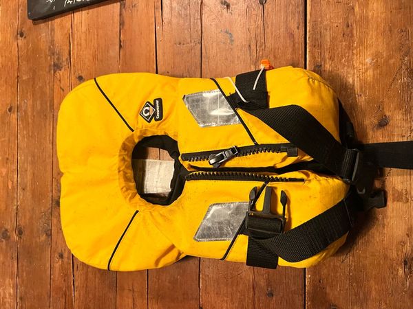 Crewsaver child life jacket <20kg - Main image