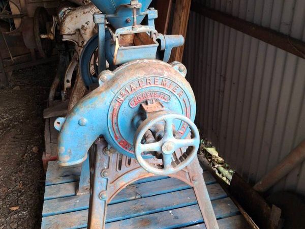 Ferguson drill plough points - Main image