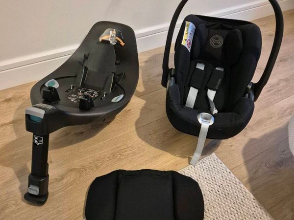 Cybex Cloud Z I-Size with Cybex Base - Main image