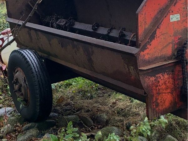Muck spreader - Main image