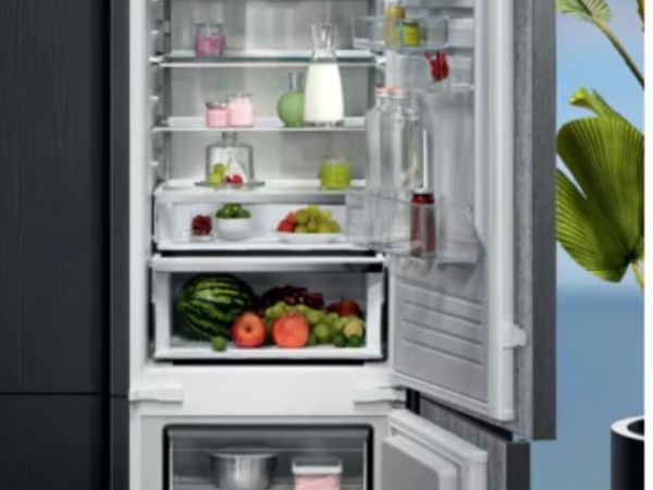 integrated Fridge / freezer - Main image