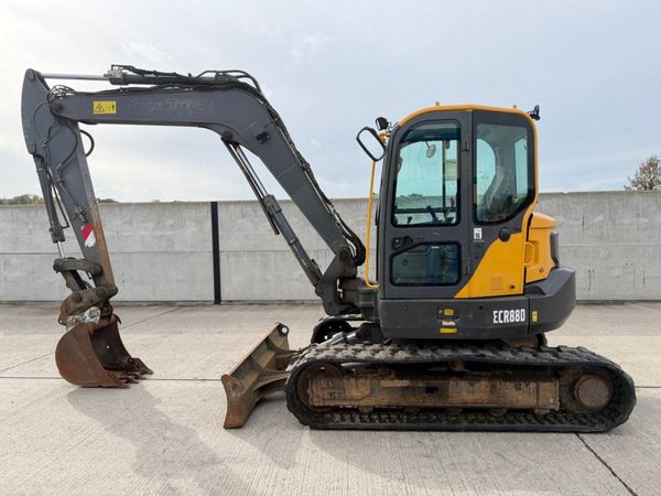 VOLVO ECR88D 8 TON MIDI EXCAVATOR - Main image