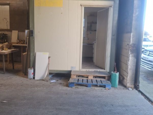 10ft x 10ft Office Cabin - Main image