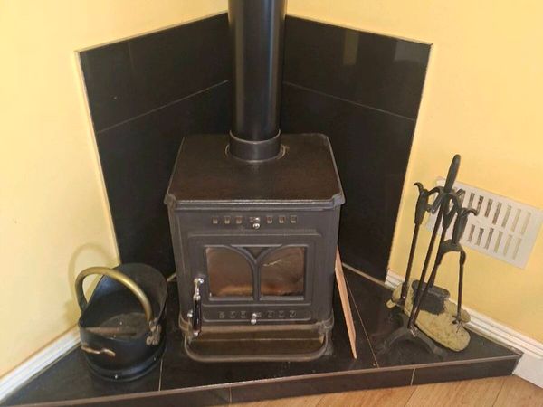 Solid fuel stove - Main image