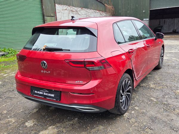 Volkswagen Golf 2021 1.5 eTSI 130HP Style DSG MHEV - Main image