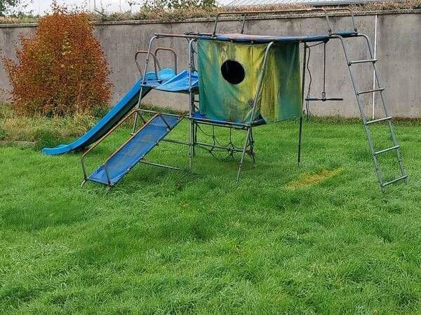 Climbing Frame free to take away - Main image
