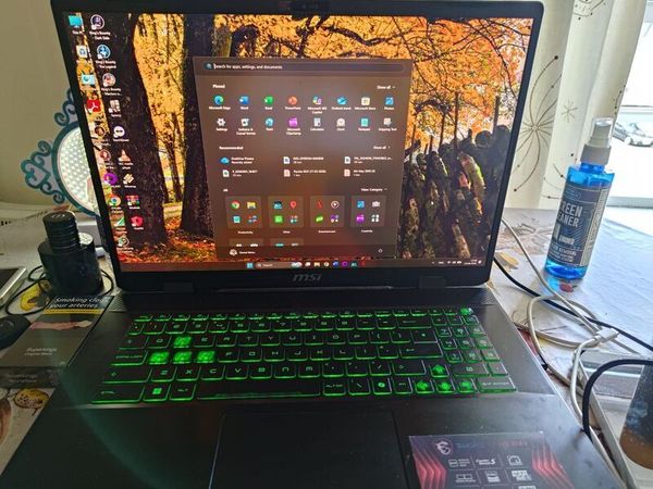MSI Sword 17 inch - Main image