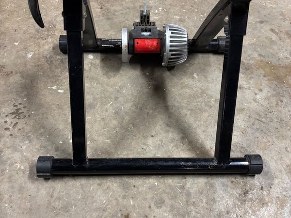 Bike turbo trainer - Main image
