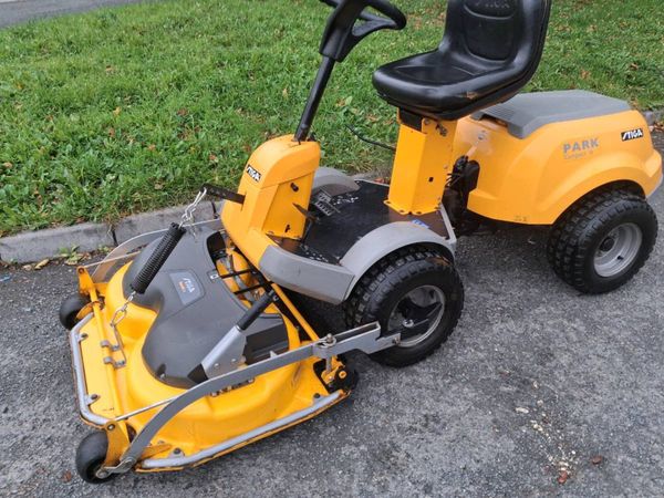 Stiga combi lawnmower - Main image