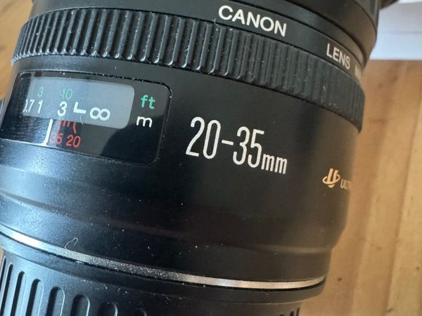 Canon EF 20-35 - Main image