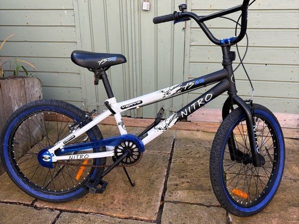 Nitro 20-inch BMX-style bicycle - Main image