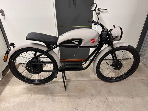 Eysing Electric E-Moped - Main image