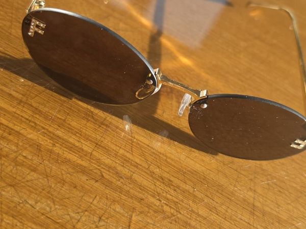 Designer sunglasses - Main image
