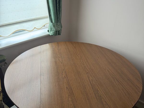 Table - Main image