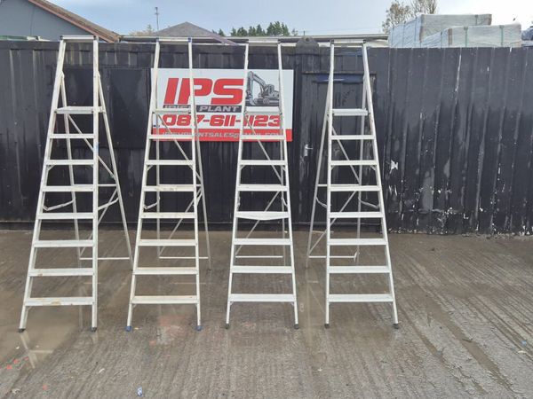 Heavy-duty aluminum swingback step ladders - Main image