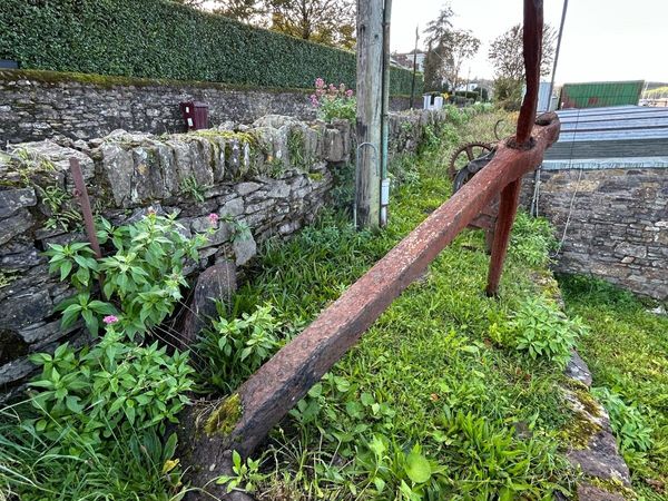 Antique decorative Anchor - Main image