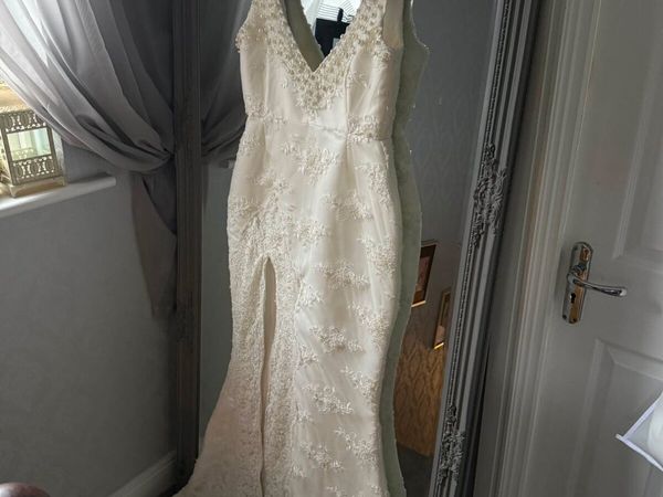 ivory lace and pearl embellished dress - Main image