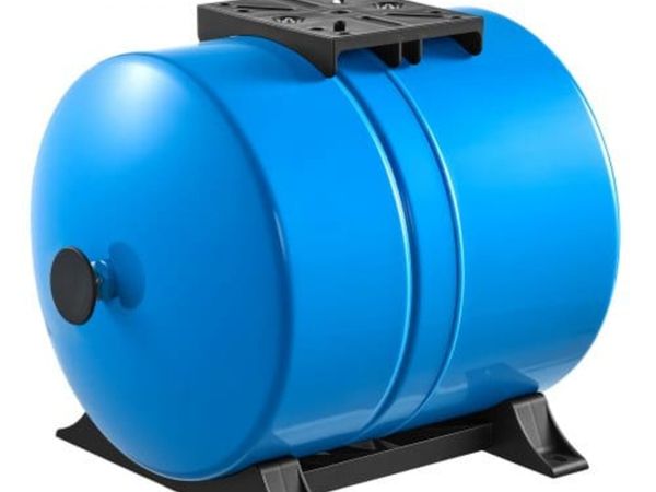 63.7L Horizontal Well Pressure Tank, Pre-Charged P - Main image